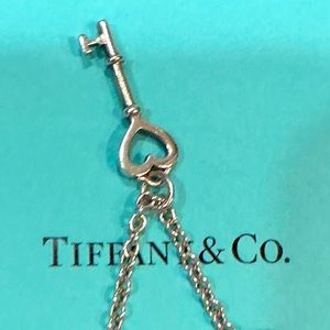 Tiffany Sterling Silver Heart ❤️ Key w Oval Link Chain T&Co.